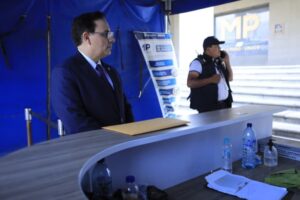 Ministro de Gobernación denuncia al alcalde de Moyuta por amenazas contra la PNC 